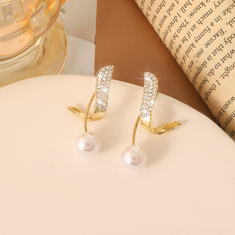 Simple Retro Sier Needle Pearl High Sense Ear Earrings