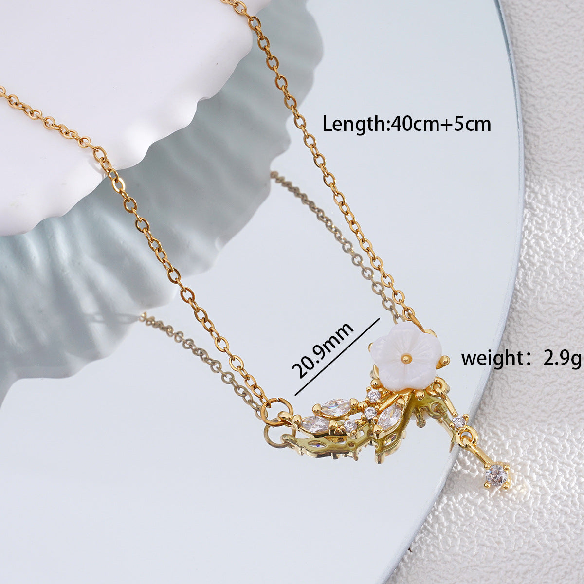 Women's Inlaid Zircon Camellia Light Luxury Minority Design Gold Cold Necklaces