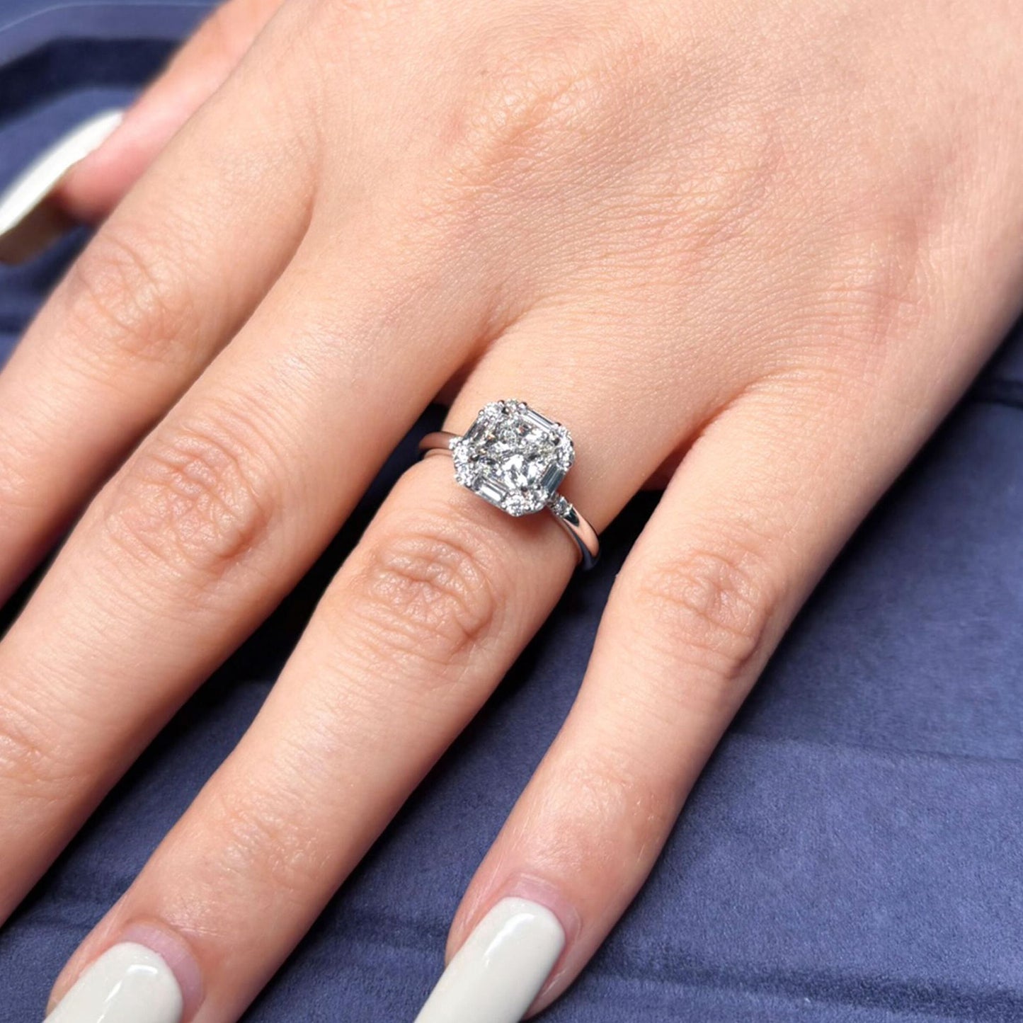 Flash Princess Fang Lei Dean Cut Ring