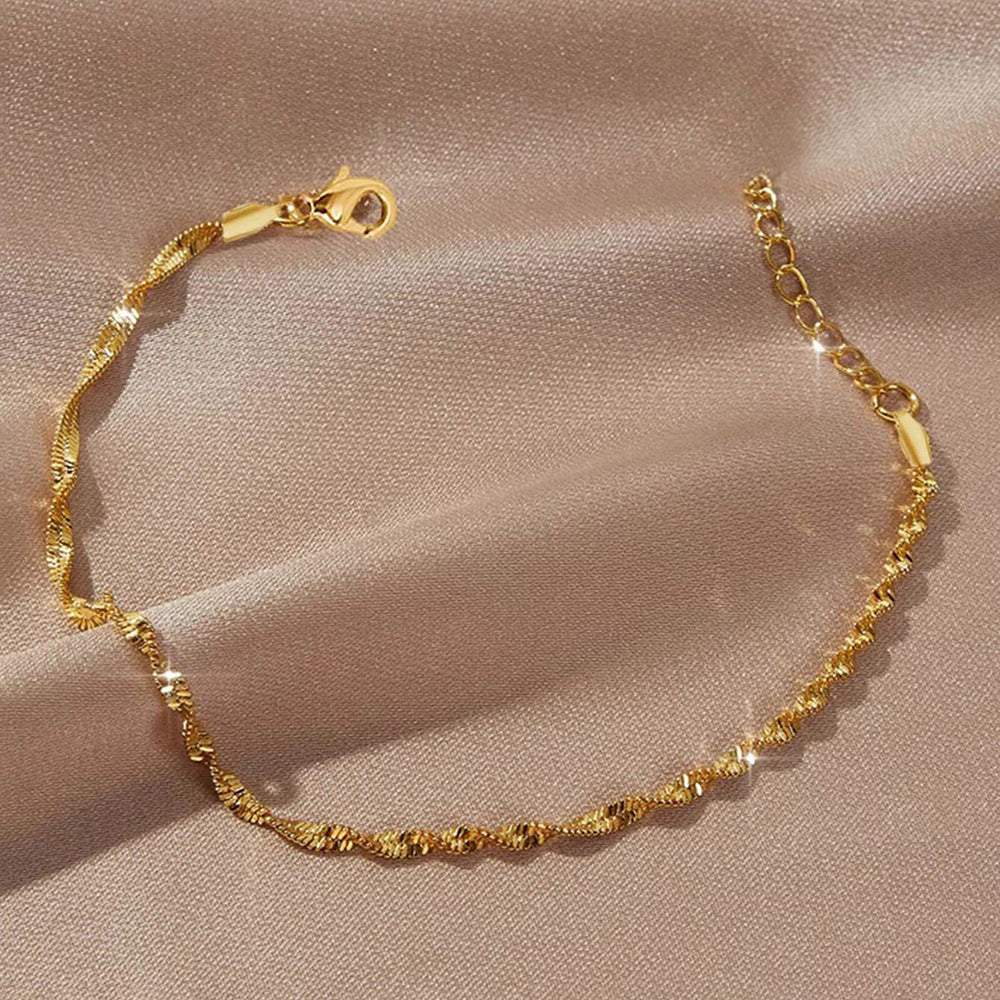 Women's Affordable Luxury Fashion Elegant Gold-plated Stainless Steel Water Wave Chain Bracelets