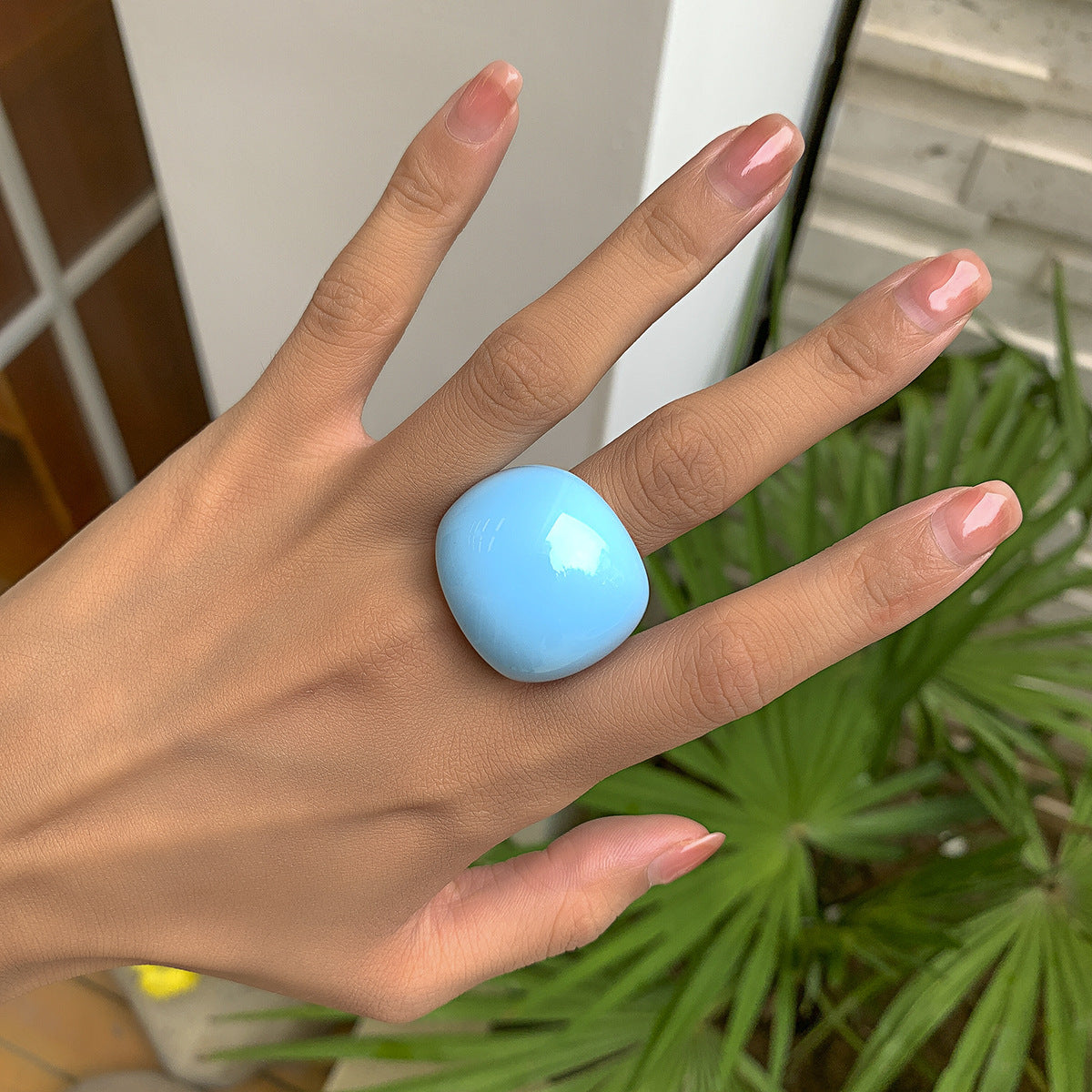 Women's High Profile Fashion Trendy Candy Color Acrylic Simple Exaggerated Ring