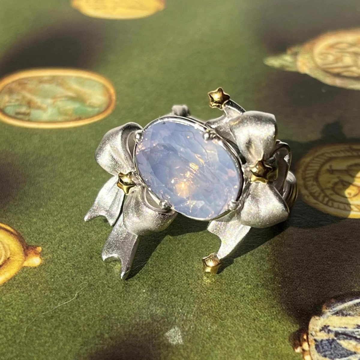 Imitation Blue Treasure Egg Noodles Bow Female Niche Ring