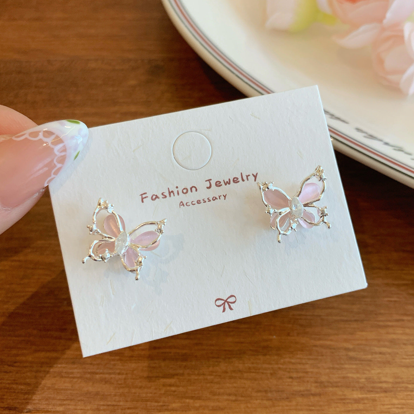 Women's Double Layer Butterfly Style Light Luxury Three-dimensional Stud Earrings