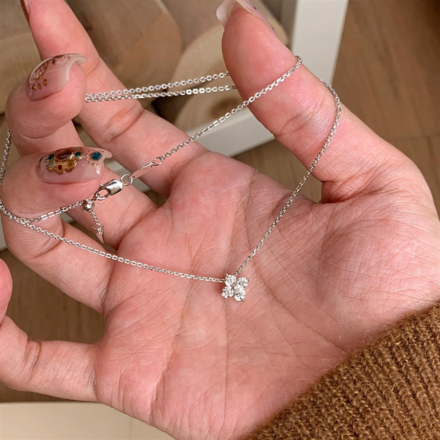Women's Sier Light Luxury High-grade Design Clavicle Necklaces