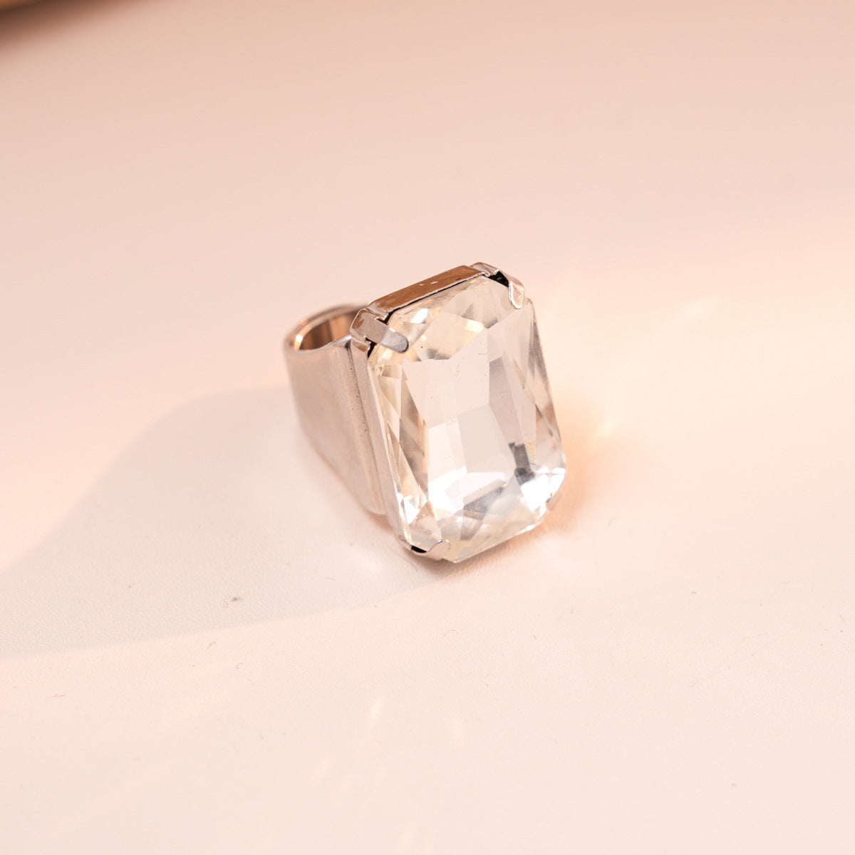 Rose Flower Love Pearl Light Luxury High Sense Ring