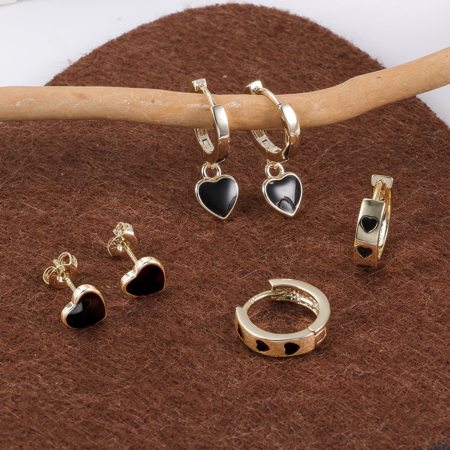 Light Extravagant Love Heart Geometric Heart-shaped Cold Irregular Valentine's Earrings