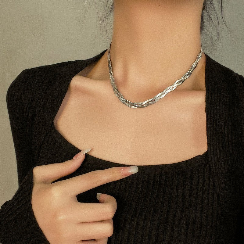 Steel Blade Chain Winding Minimalist Design Clavicle Advanced Necklaces
