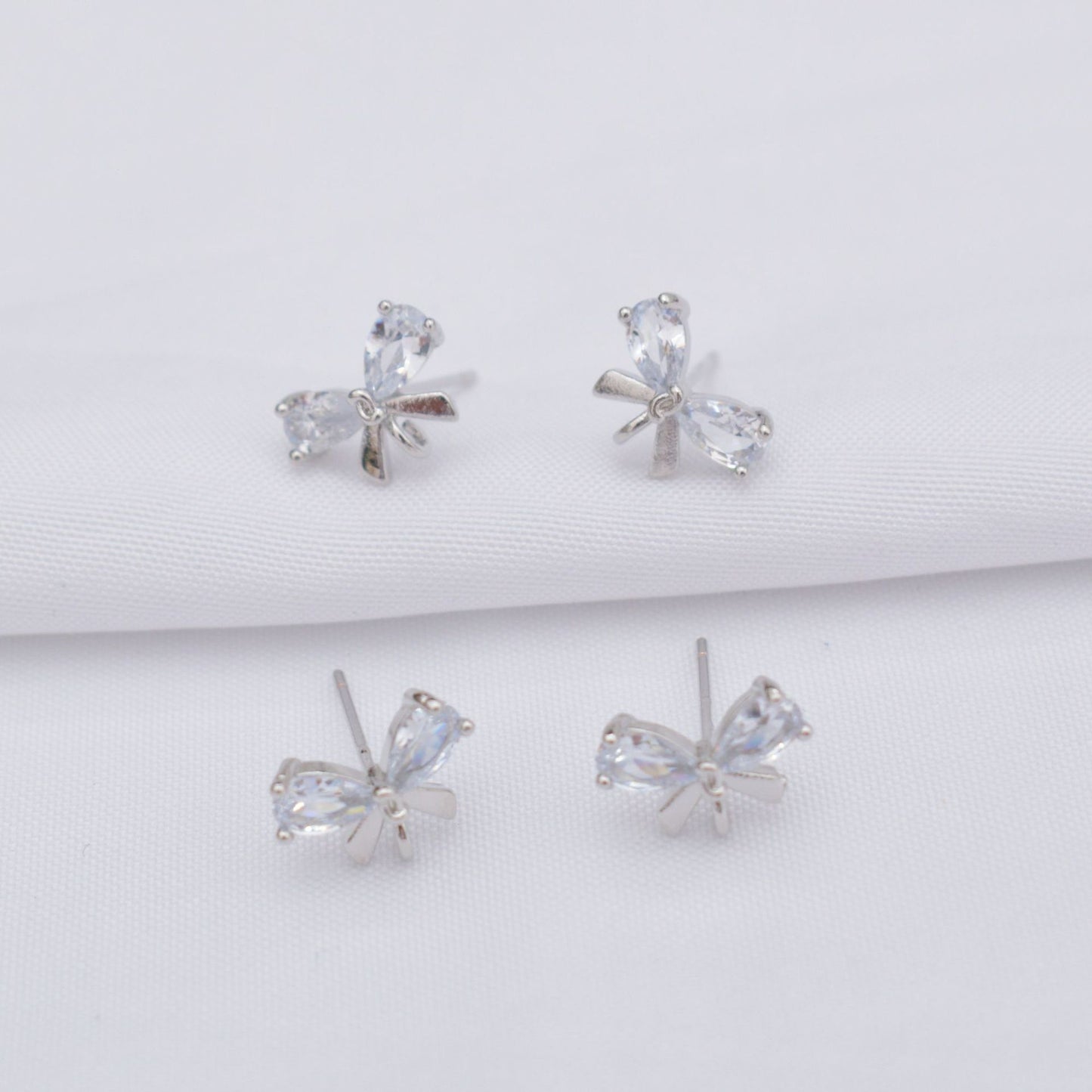 Color Retention Gilded Pure Sier Ear Pin Bow With Handmade Rings