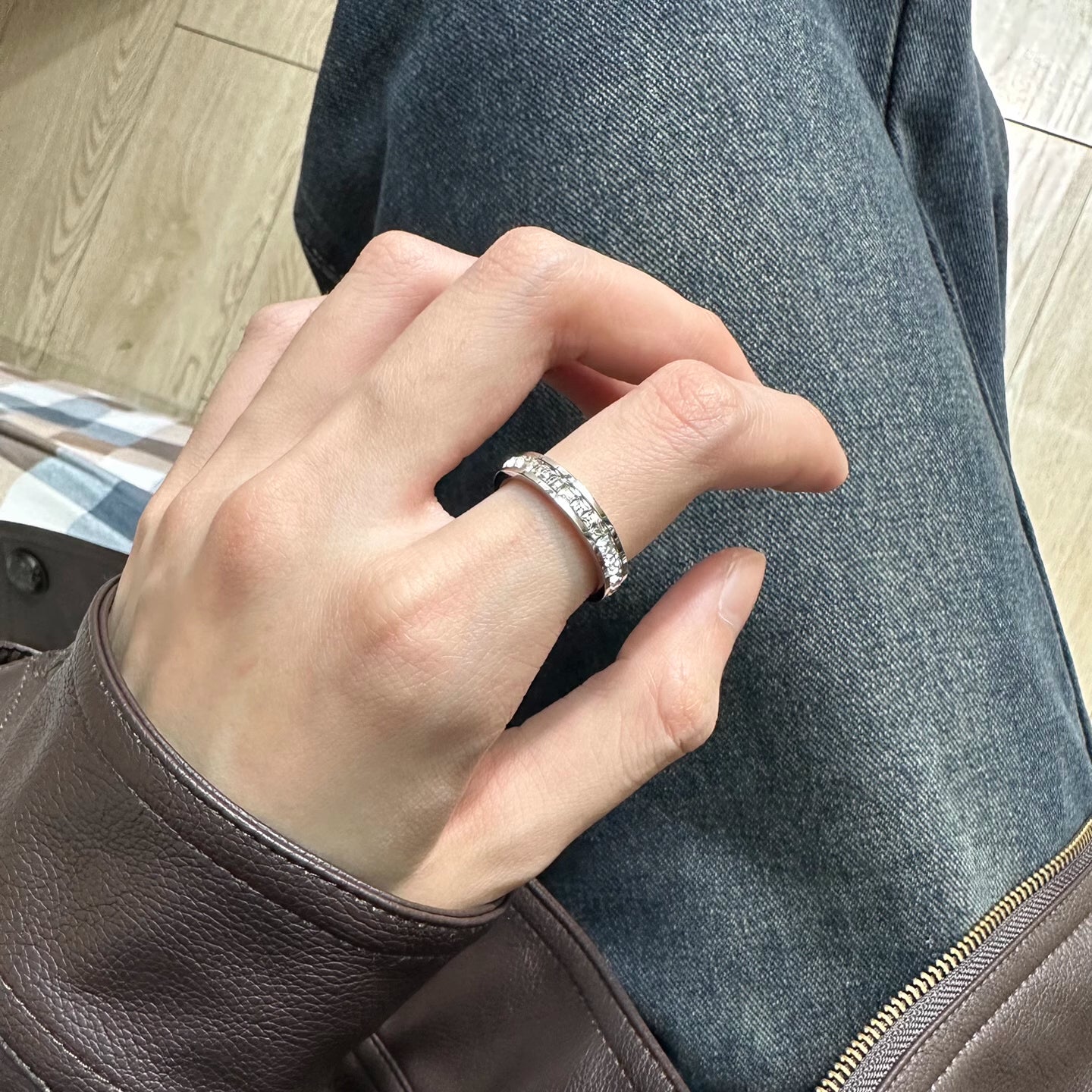 Starry Female Titanium Steel No Fading Full Diamond Cold Wind Rings