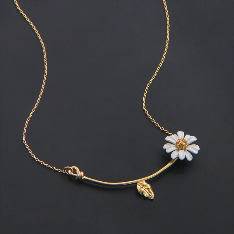 Korean Popular Trendy Little Daisy Open Elegant Lady Earrings