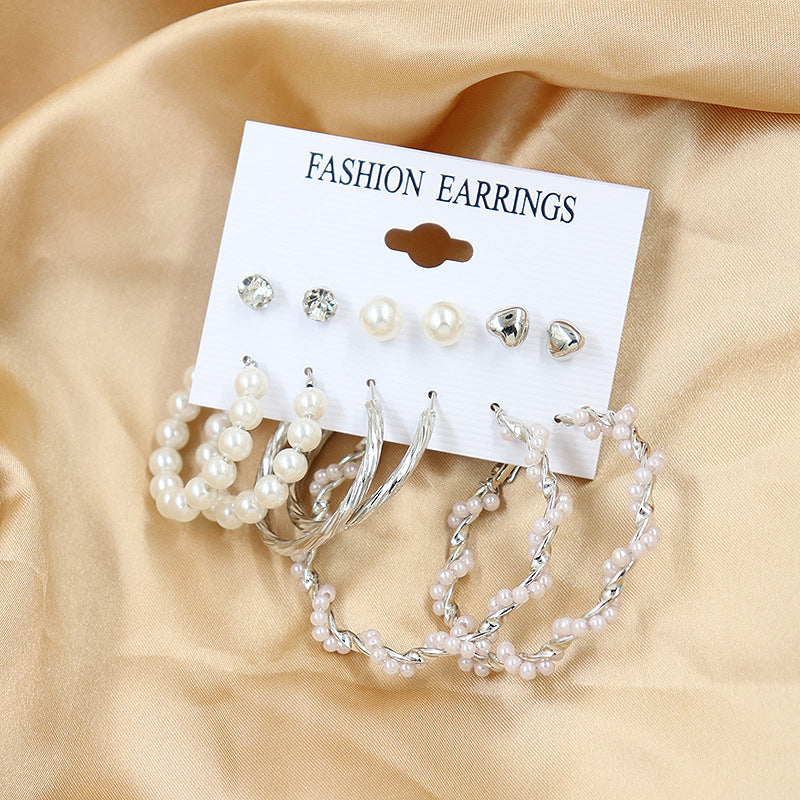 Women's Exaggerated Pearl Crystal Metal Pairs Plate Earrings