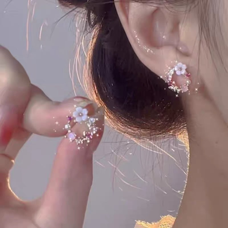 Fresh Sweet Pearl Garland Niche Dopamine Design Sense Stud Earrings