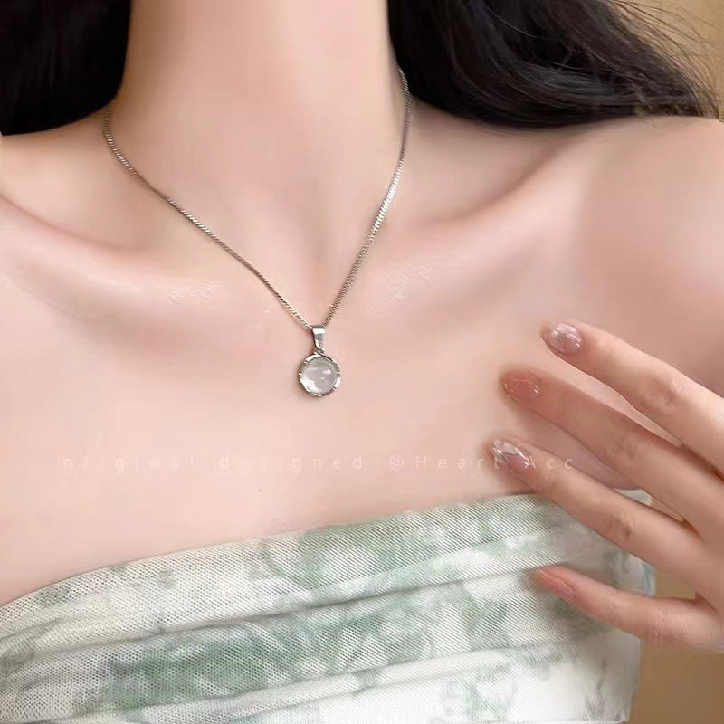 Women's For Special Interest Light Luxury Clavicle Necklaces