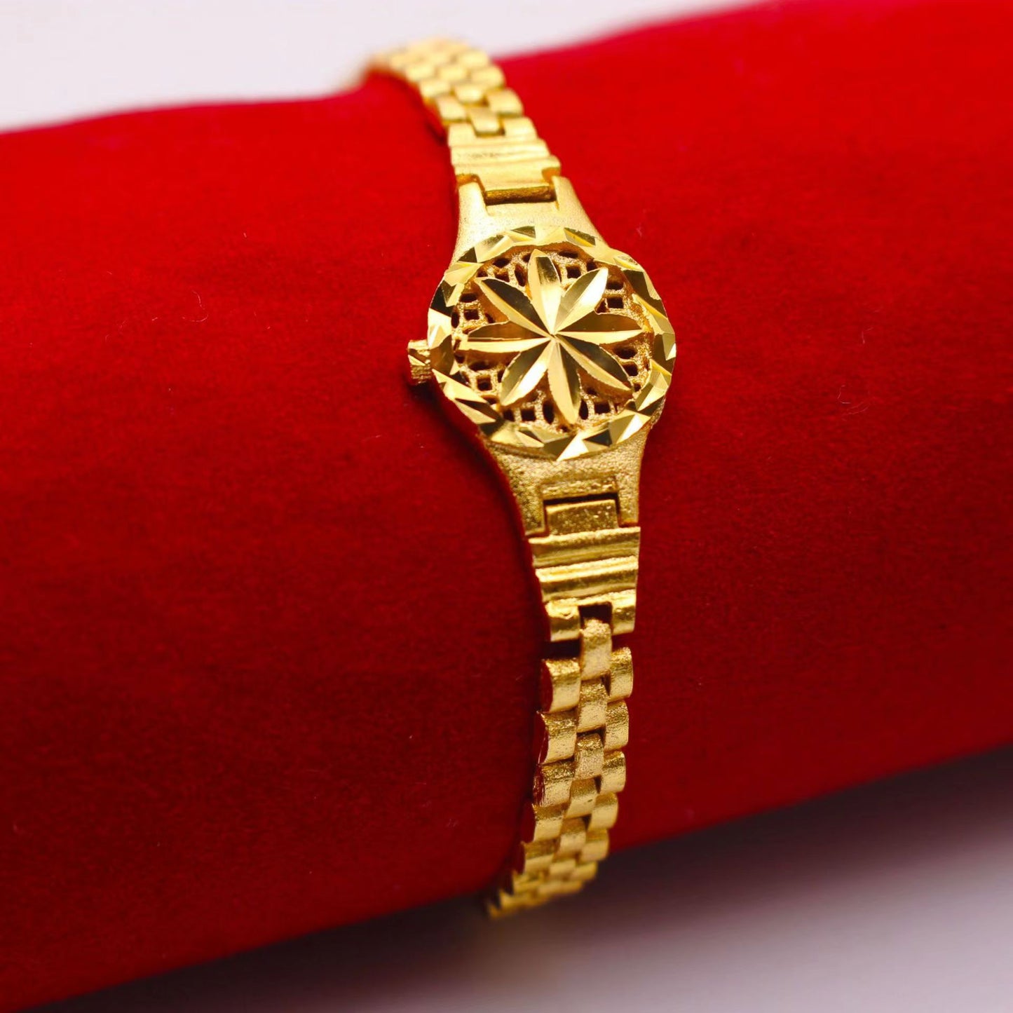 Women's & Men's Alluvial Gold Artificial Special Interest Light Luxury High-grade Wedding Watch Bracelet