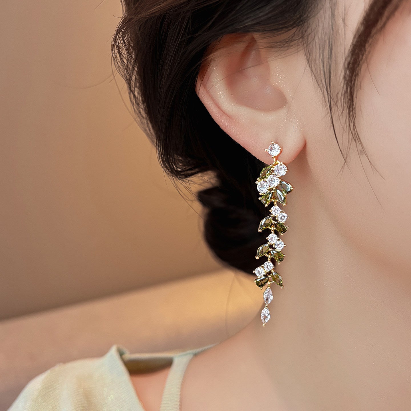 Women's Tassel Water Drop Zircon Light Luxury High-grade Stud Earrings
