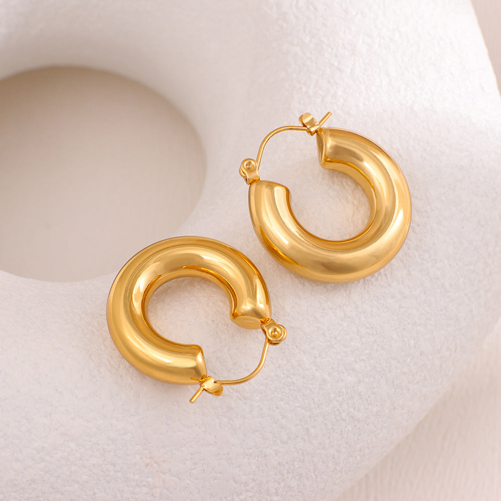 Women's Shaped Tube Style Light Luxury Fashion Simple Luxurious Earrings