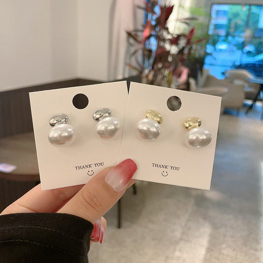 Women's Sier Needle French Style Retro Design Oval Shell Pearl Stud Earrings