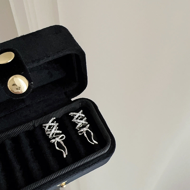 Women's Bow Ear Clip Niche Design Elegant Rings