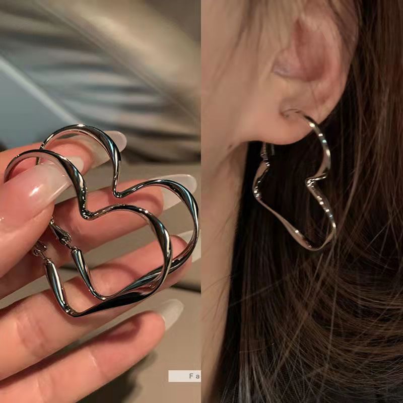 Women's Elegant Trendy Long Tassel Vintage Earrings