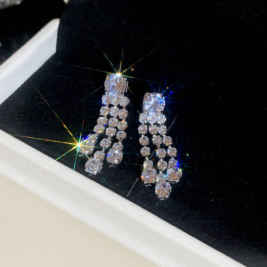 Korean Style White Zircon High-grade Simple Personalized Design Sense Earrings