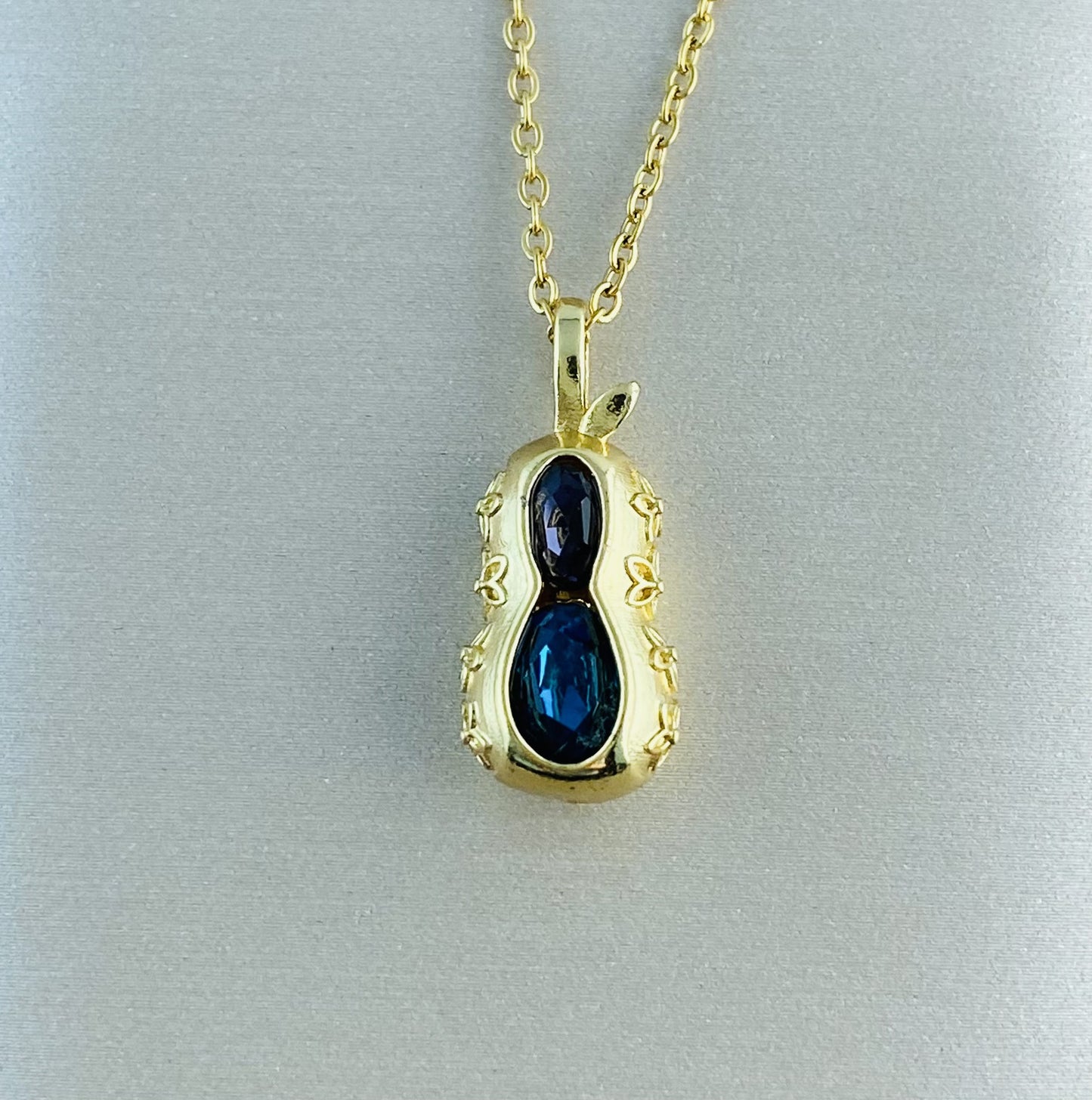 Women's Real Gold Plating Opal Fox Clover Pendants