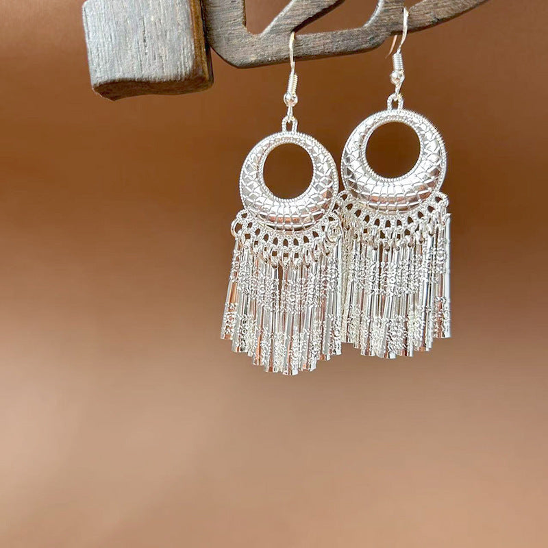 Sier Ethnic Style Peacock Retro Ear Hook Vintage Scenic Spot Earrings