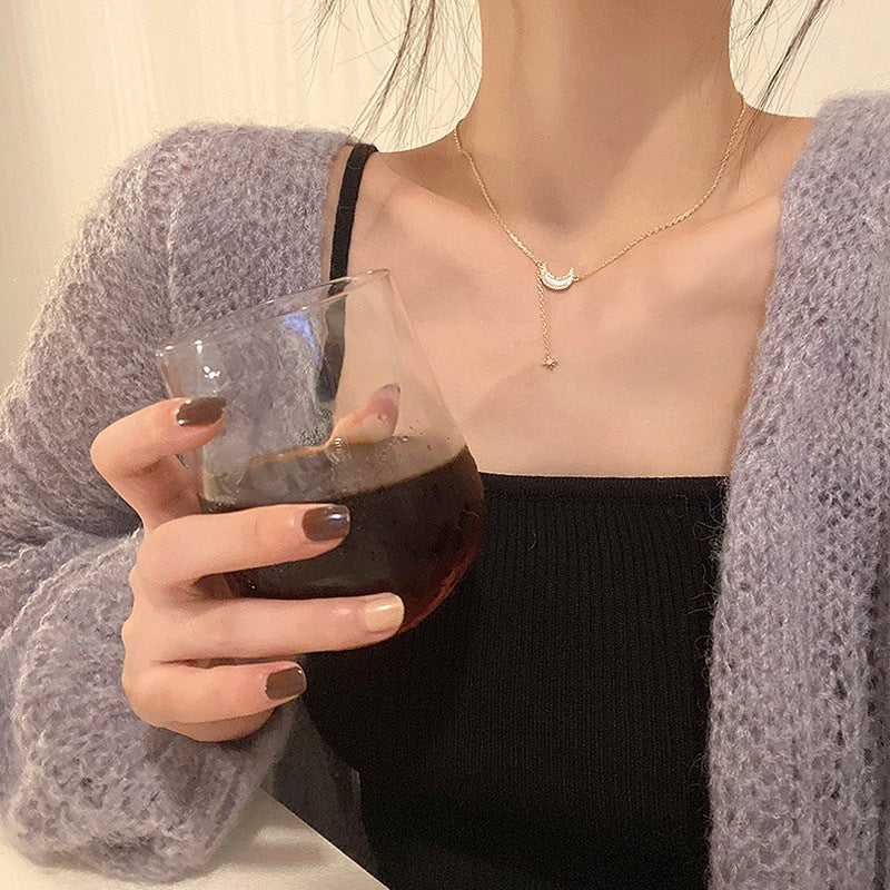 Female Minority Design High Sense Clavicle Necklaces