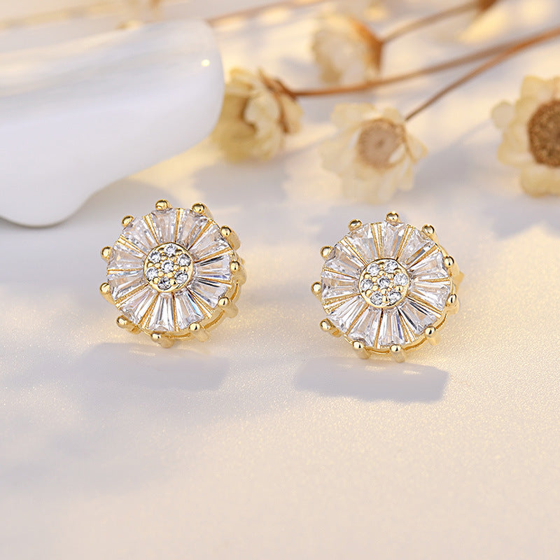 Summer Lotus Zircon Light Luxury Minority Design Stud Earrings