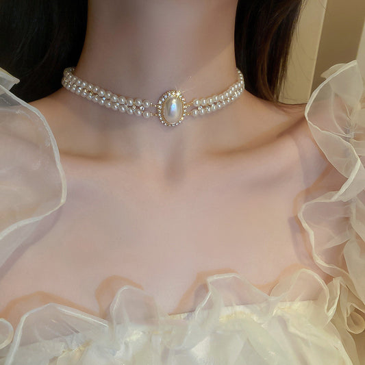 Women's Diamond Artificial Pearl Vintage Court Style Necklaces