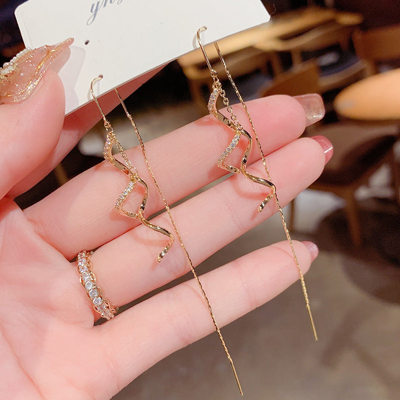 Women's Zircon Spiral Tassel Fashion Personalized Long Rings