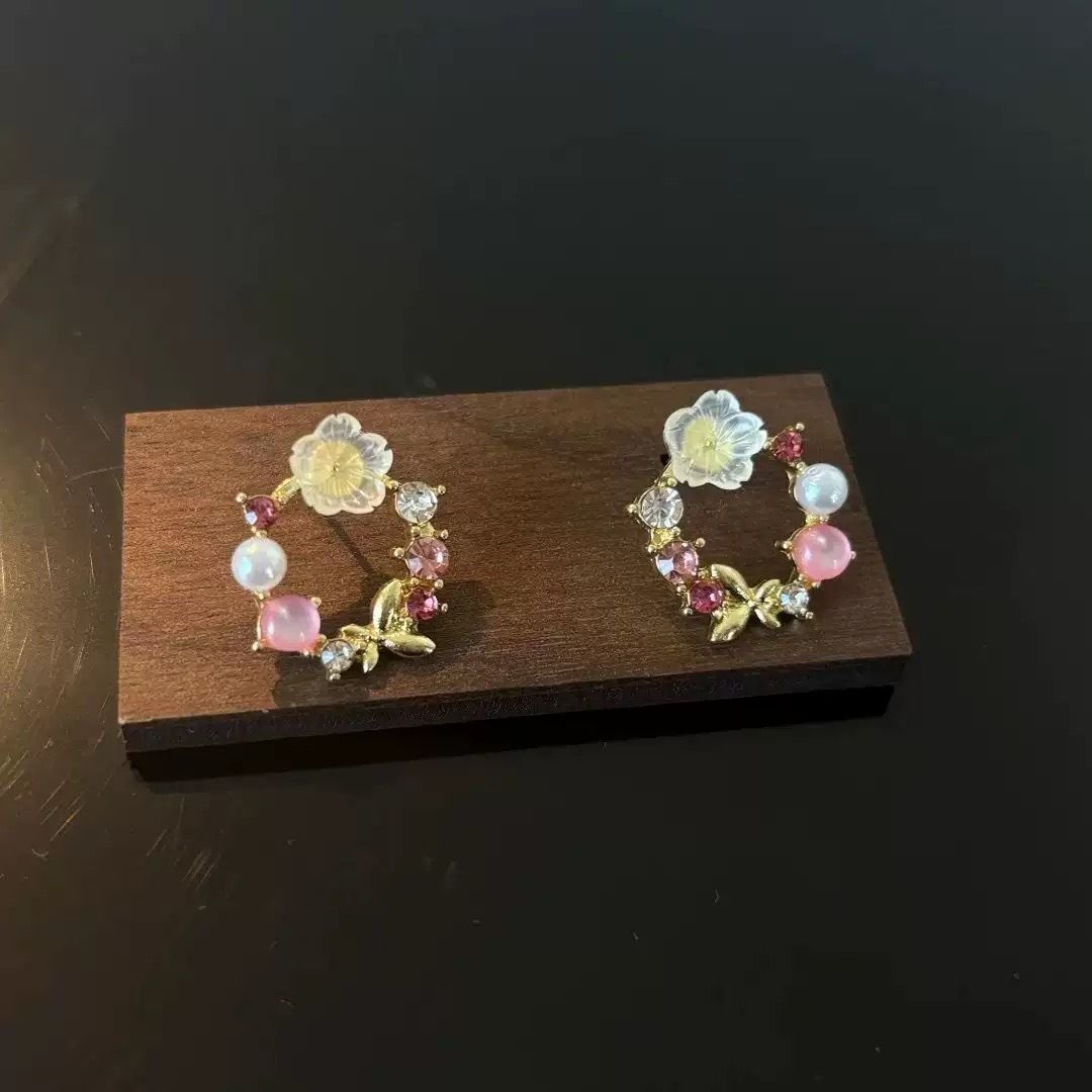 Pretty Pink Butterfly Dream Vintage Purple Stud Earrings