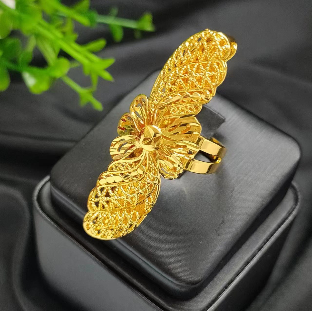 Women's Gold-plated Wheat Index Finger Does Not Fade Design Copper Ring