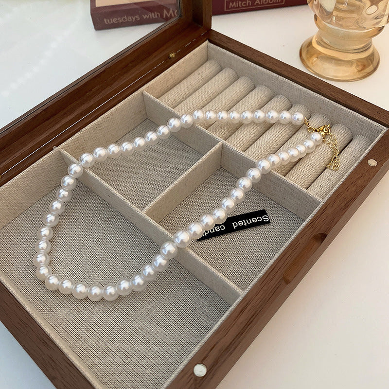 Women's French Retro Large Pearl Style Fashion Graceful Personality Clavicle Necklaces