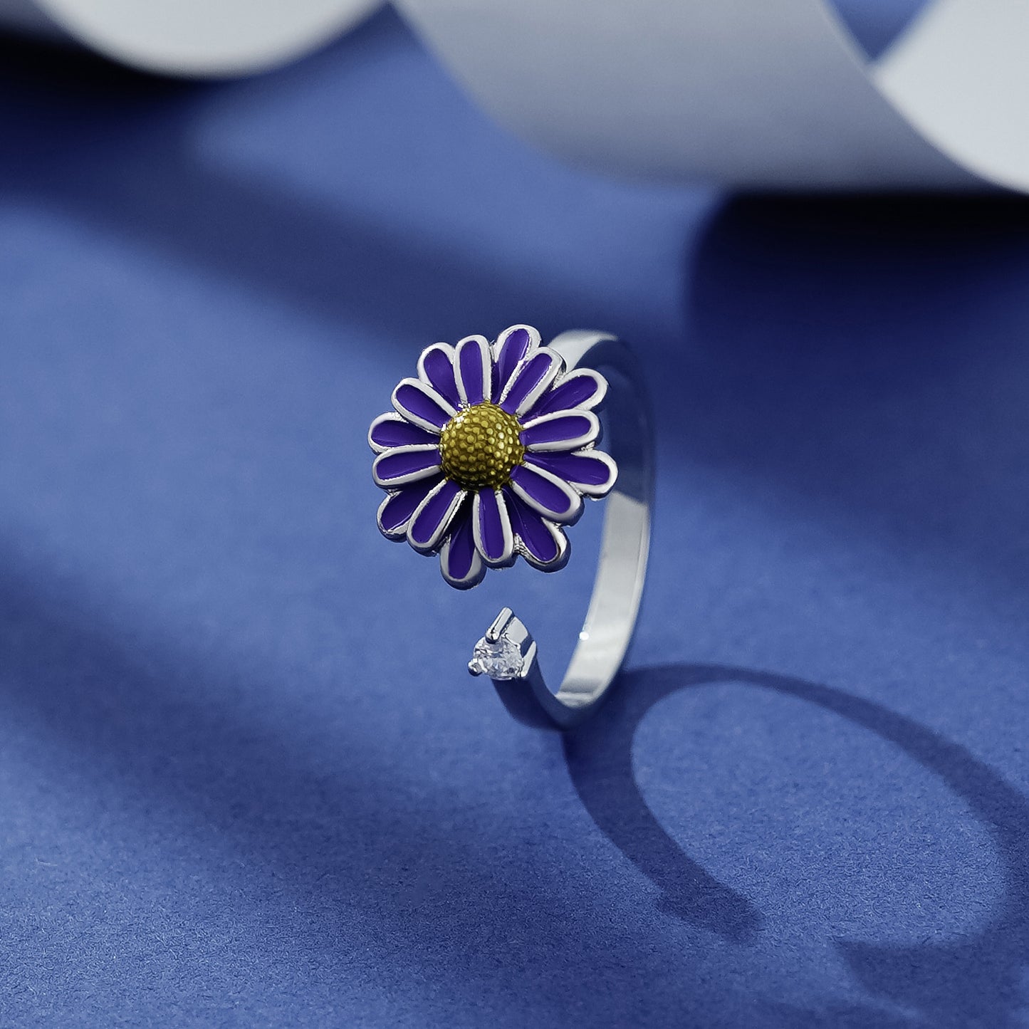 Rotatable Flower Female Opening Adjustable Little Daisy Anxiety Ring