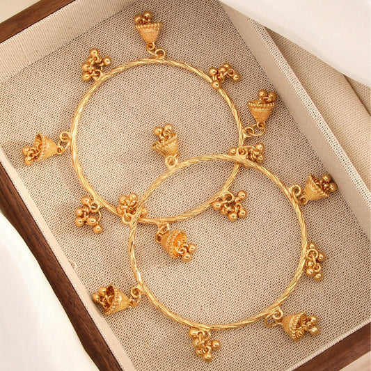 Xi Fashion Retro Ethnic Style Bell Bracelet