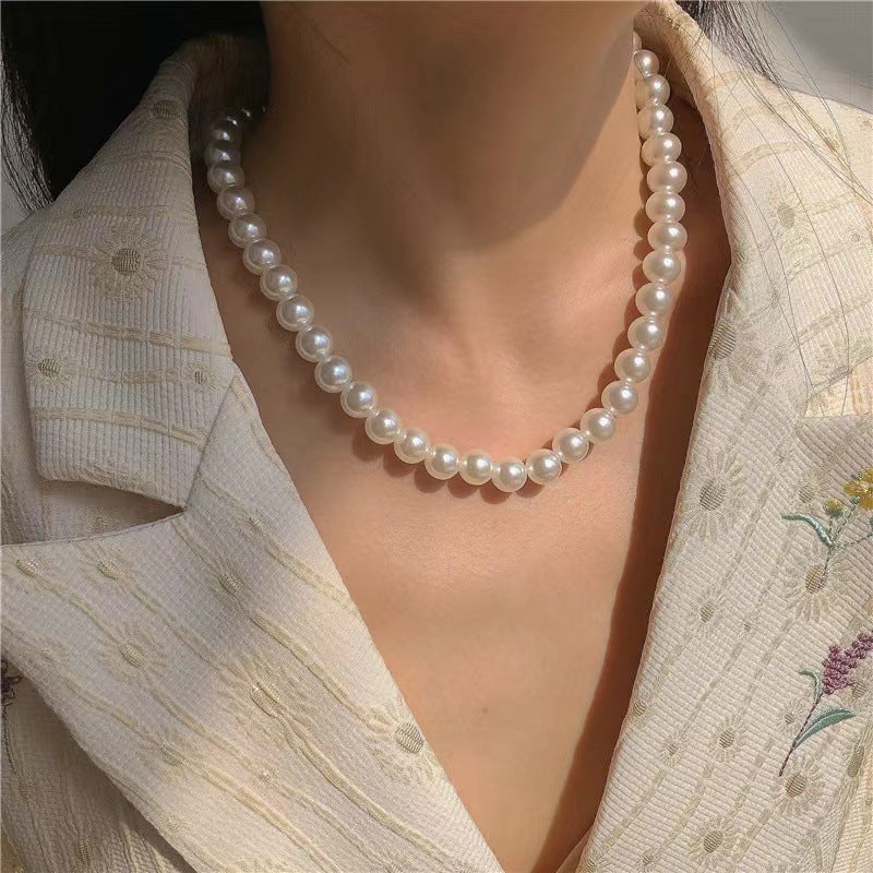 Women's Vintage Cold Style Light Luxury Minority Design Necklaces