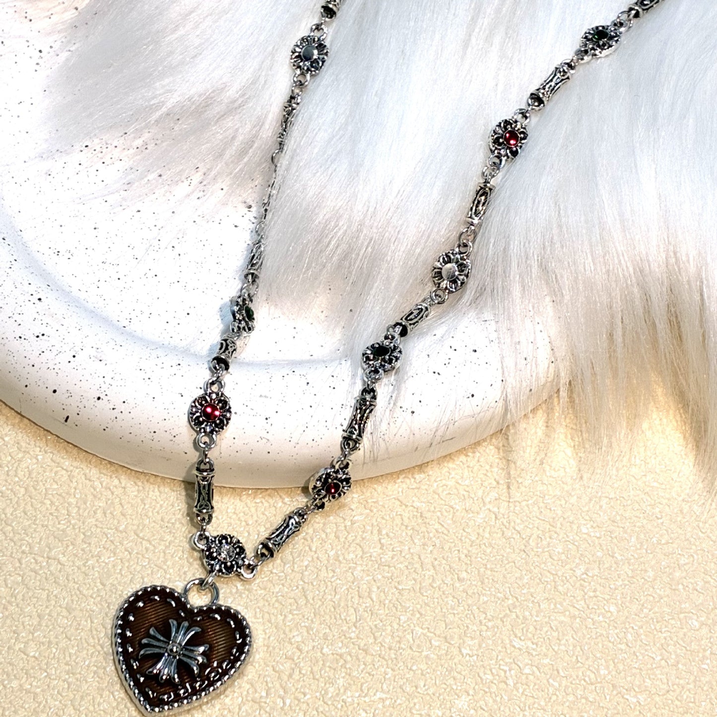 Women's Asian Style Gothic Sweet Cool Heart Necklace