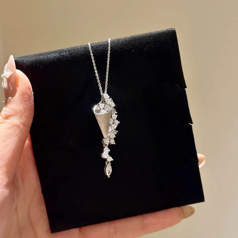 Women's Sier Light Luxury High-grade Design Clavicle Necklaces