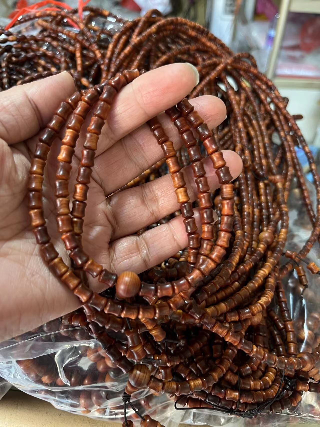 Black Oil High Density Wooden Prayer Beads Gentiana Pattern Bracelet