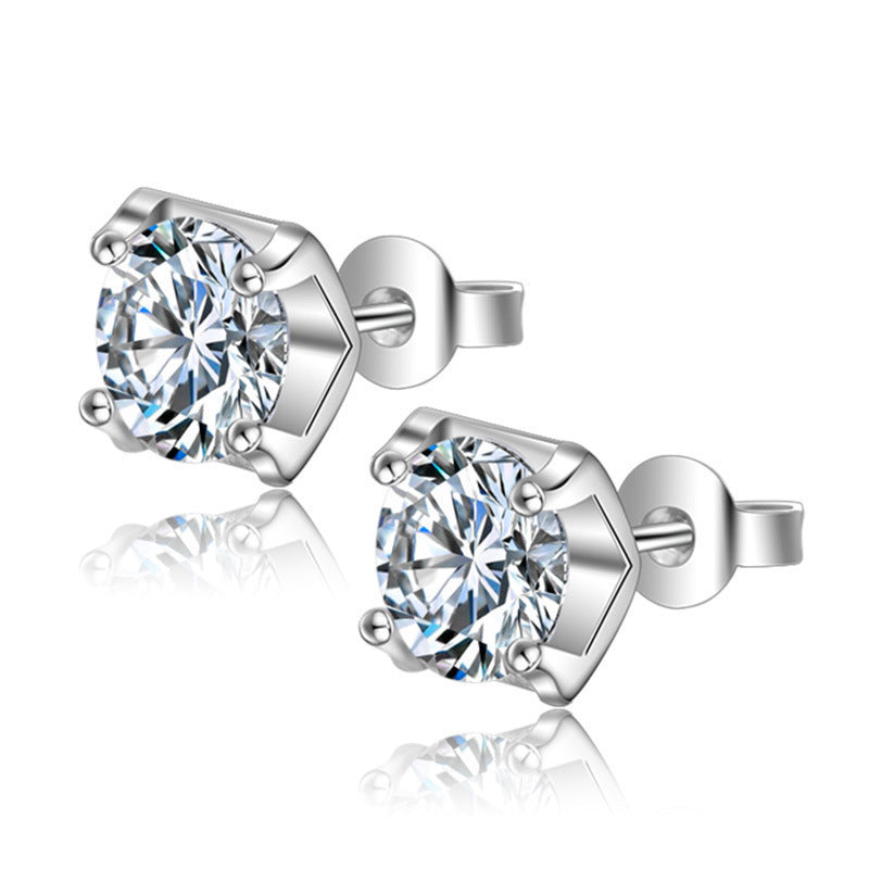 Live Simulation Moissanite Female With Hearts Sterling Stud Earrings