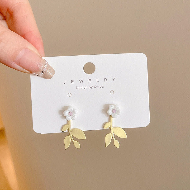 Women's Light Luxury Summer Fashion Stall Night Earrings
