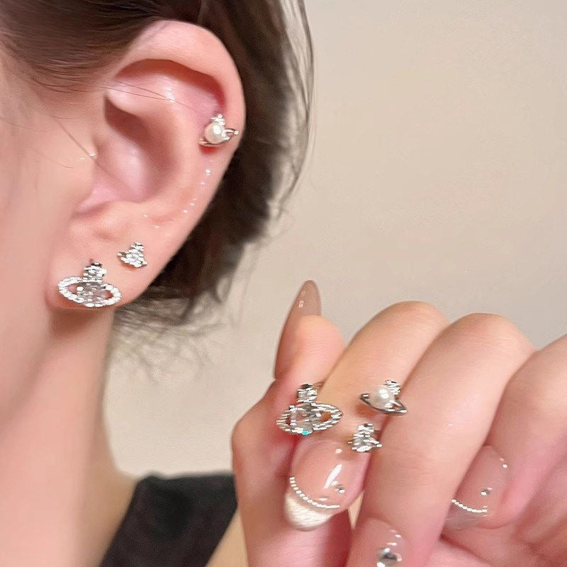 Women's Needle High-grade Super Flash Zircon Light Luxury Refined Grace Earrings