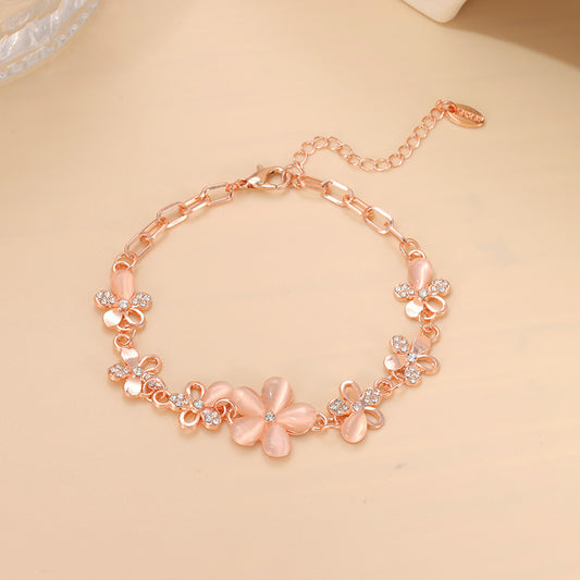 Women's Summer Fashion Flower Stone Sweet Fresh Bracelet