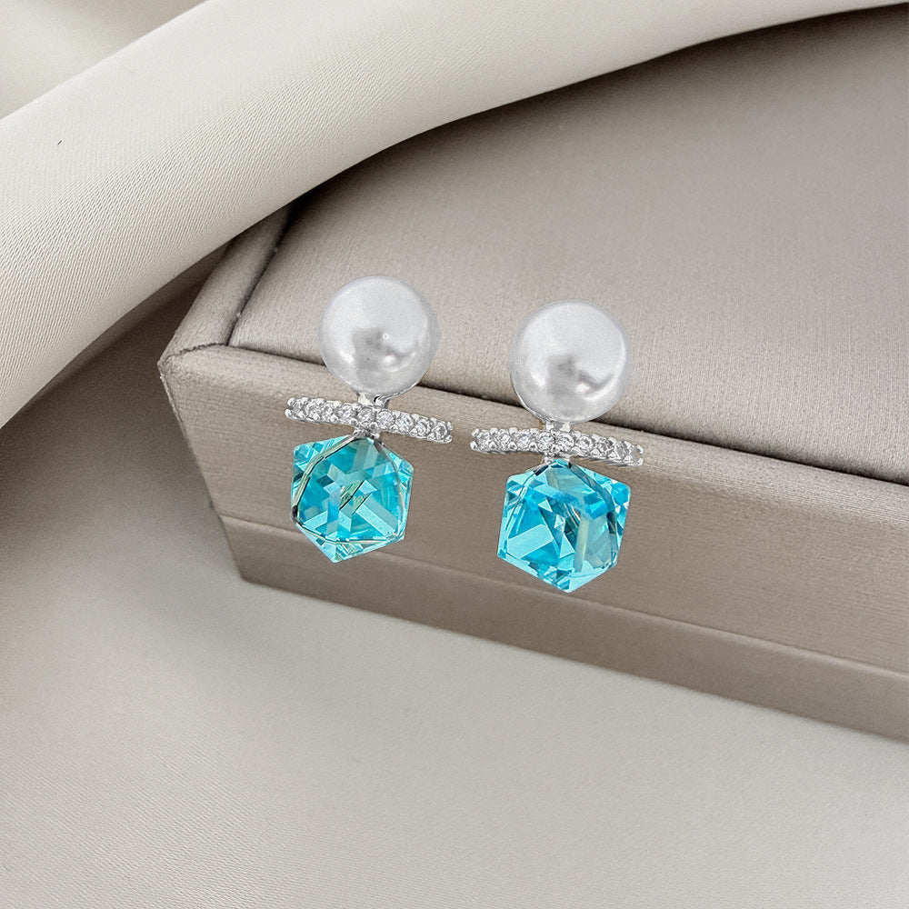 Pearl Balance Beam Fashion Commuter Simple Earrings