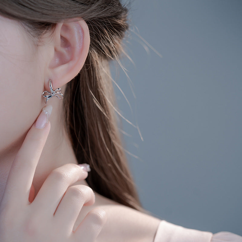 Women's Bow Clip Light Luxury Minority Metal Earrings