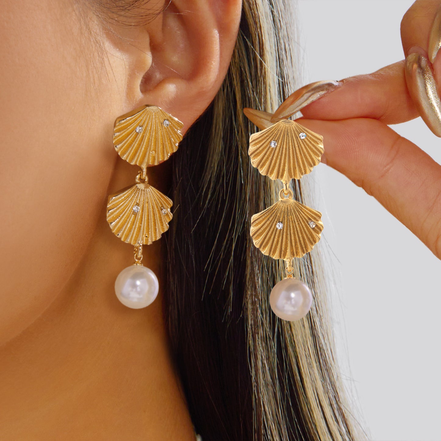 Women's Exaggerated Shell Eardrops Niche Holiday Ocean Earrings