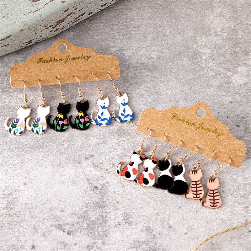 Flower Spot Pattern Cat Simple Minority Earrings