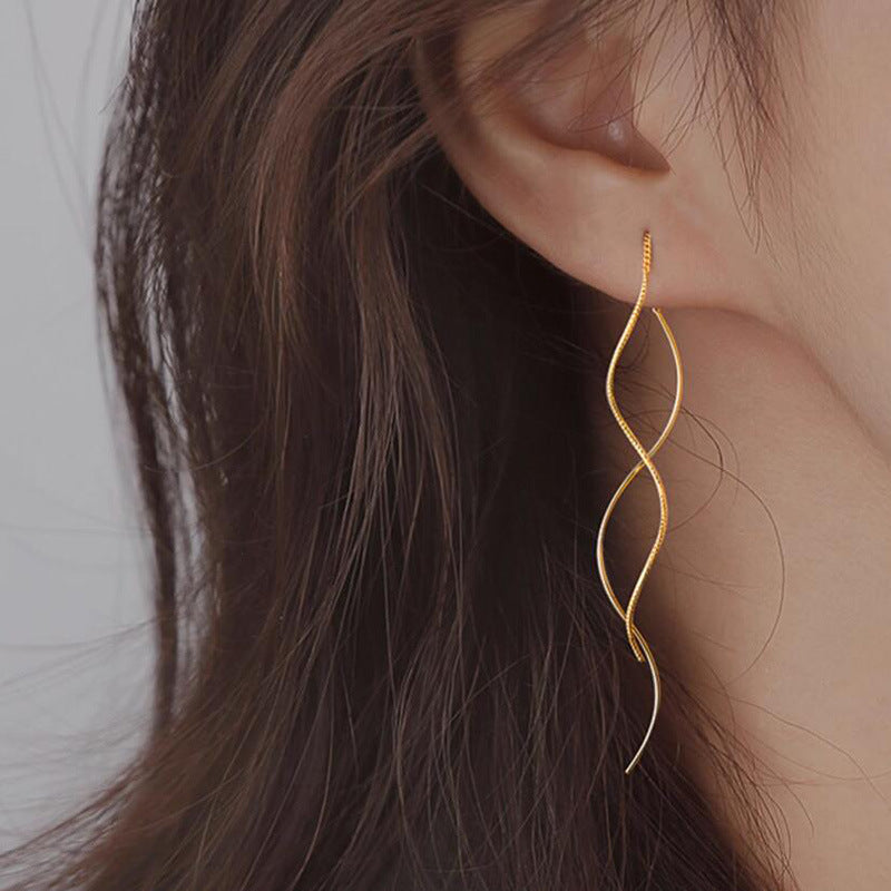 Women's Minority Design Long Geometric Fashion Commuter Earrings
