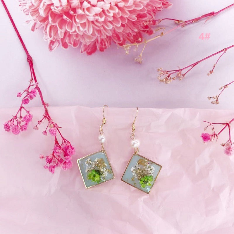 Women's Dried Flower Fresh Real Gold Foil Stud Earrings
