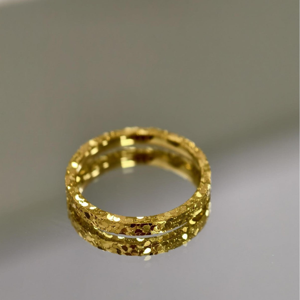 Women's Super Flash Mush Ice Affordable Luxury Fashion Golden Open-end Female Ring